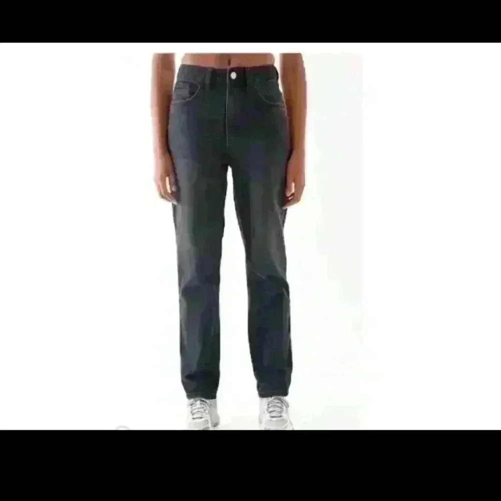 BDG Womens Faded Black Mom High Rise Jean 27